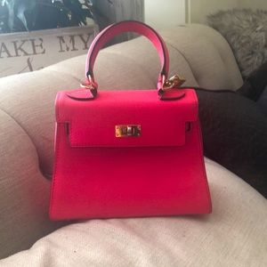 House of hello # i am not Hermes # hand bag